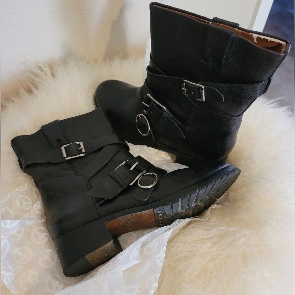 🖤LUCKY BRAND BIKER BOOTS🖤